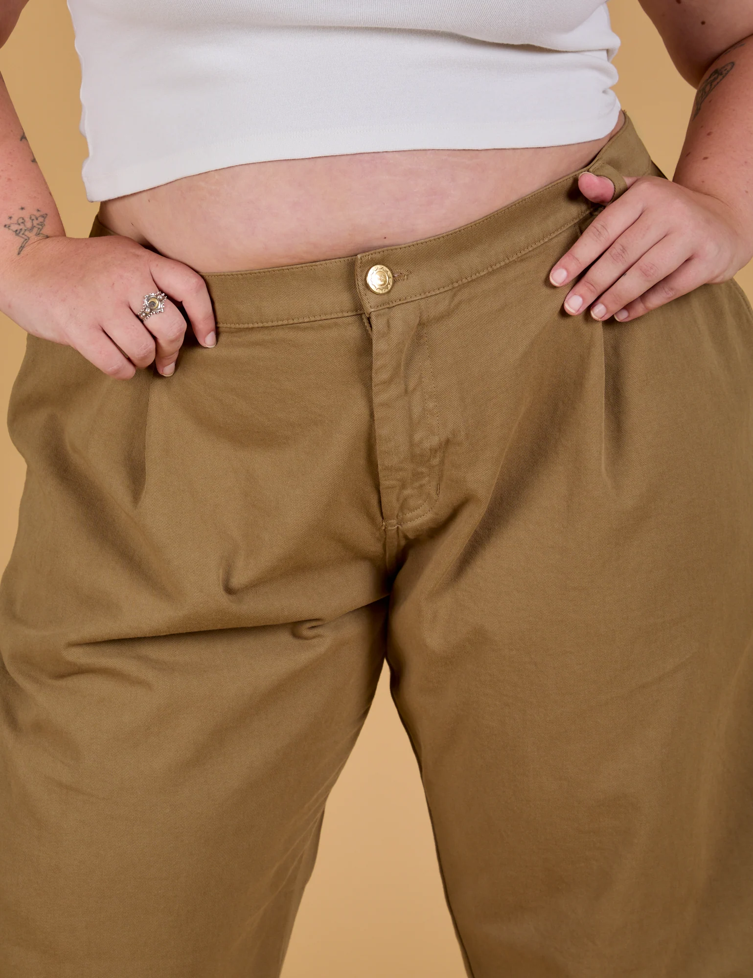 Baggy Mid-Rise Trousers - Desert Brown - Image 10