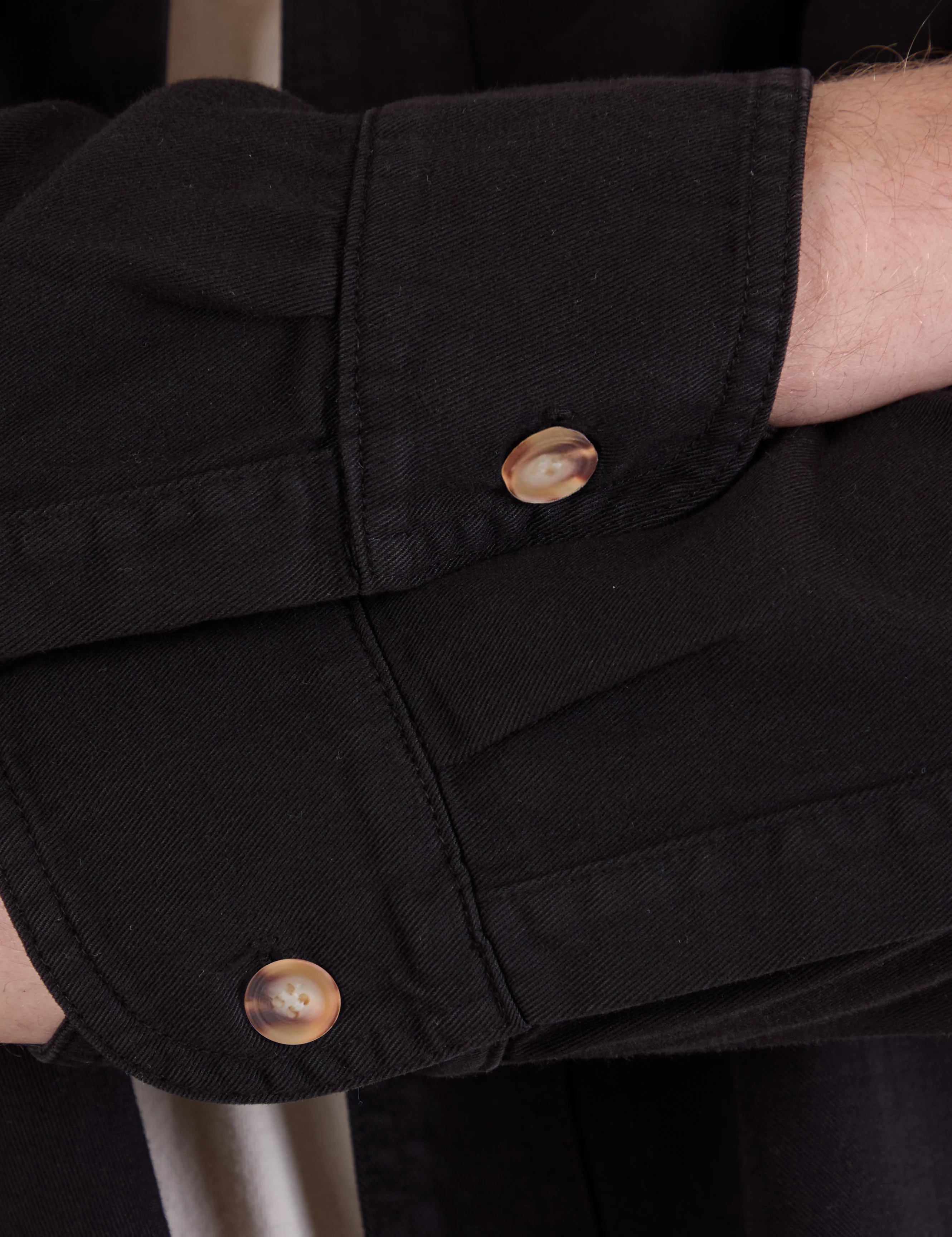 Cropped Overshirt - Basic Black - Image 17